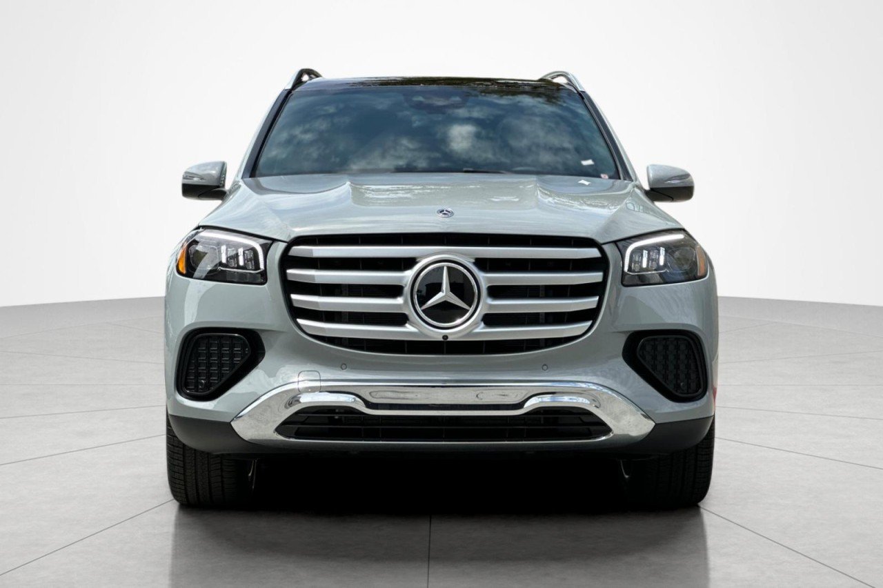 New 2026 MANUFAKTUR Alpine Grey Mercedes-Benz GLS 450 4MATIC® SUV image 8