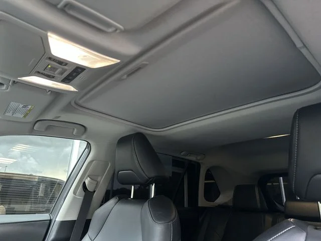 Used 2023 Gray Toyota XLE Premium image 23