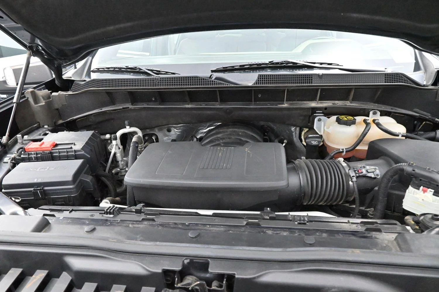 Used 2022 Dark Ash Metallic Chevrolet LTZ image 31