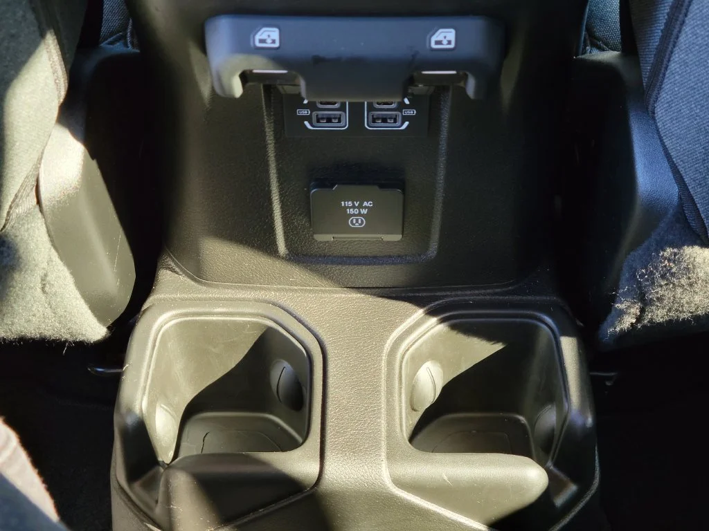 Used 2025 Red Jeep Sahara image 16
