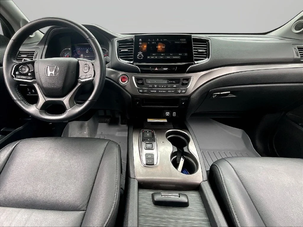 Used 2022  Honda Special Edition image 8