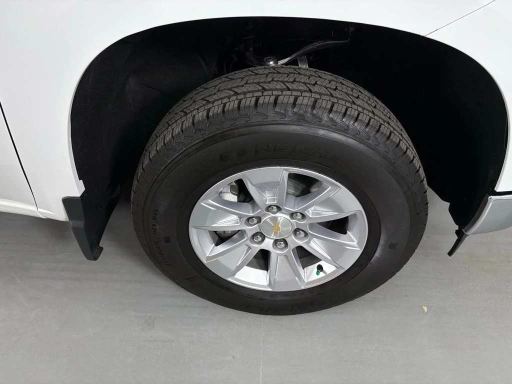 Used 2026 White Chevrolet LT image 10