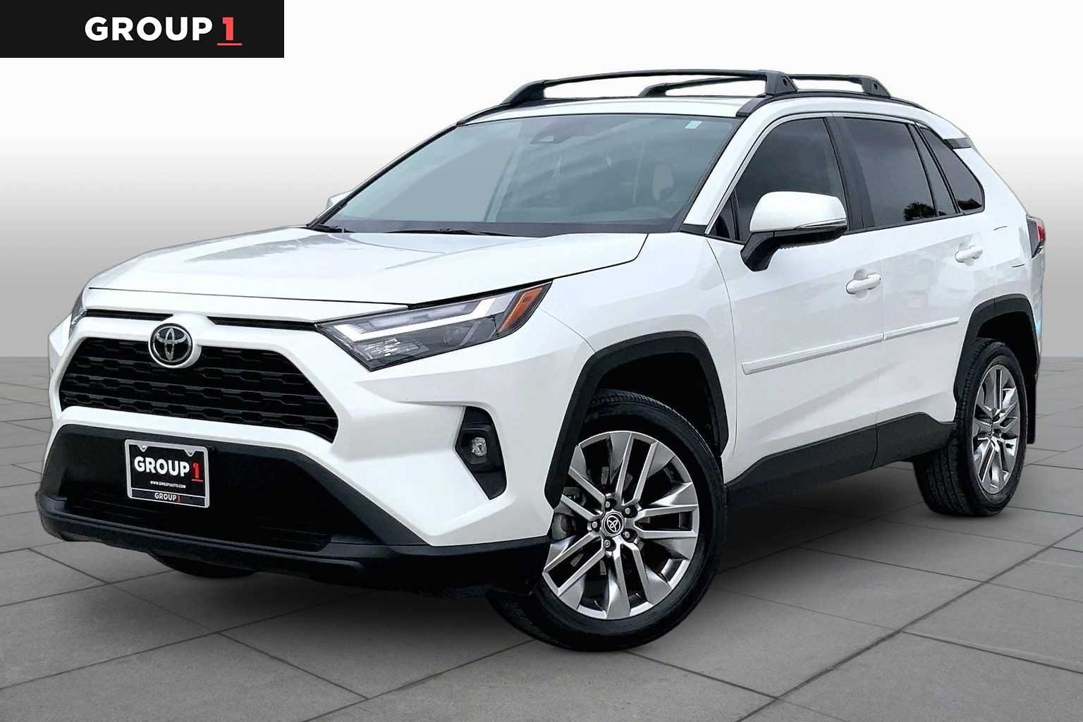 2023 Toyota RAV4 XLE Premium