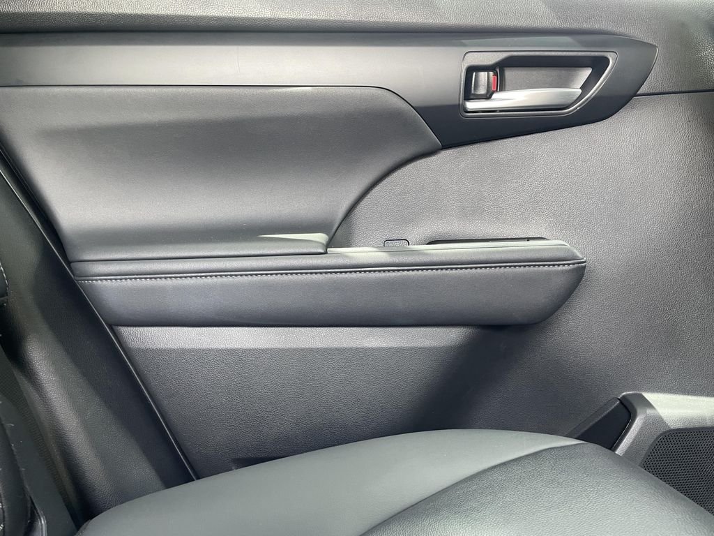 Used 2025 Silver Toyota XSE image 17