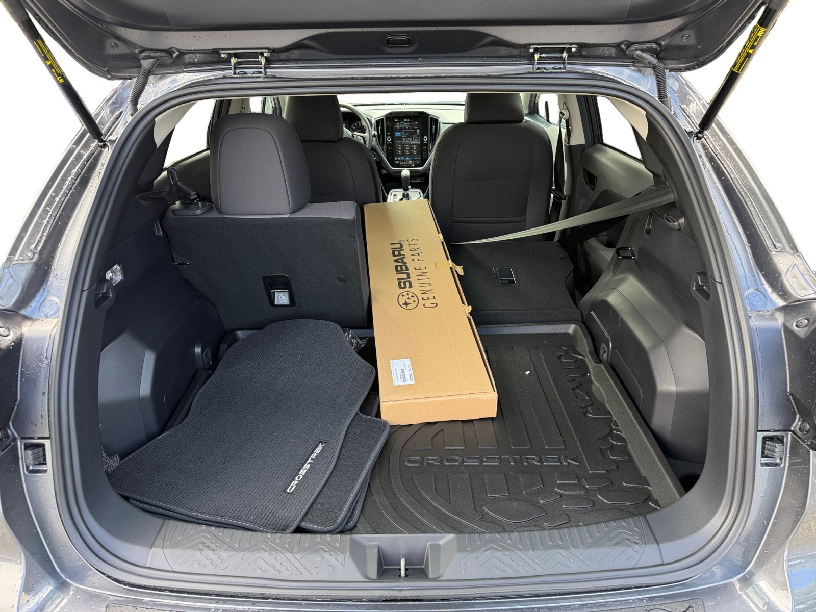 New 2026 MAGNETITE GRAY PEARL Subaru Premium image 17