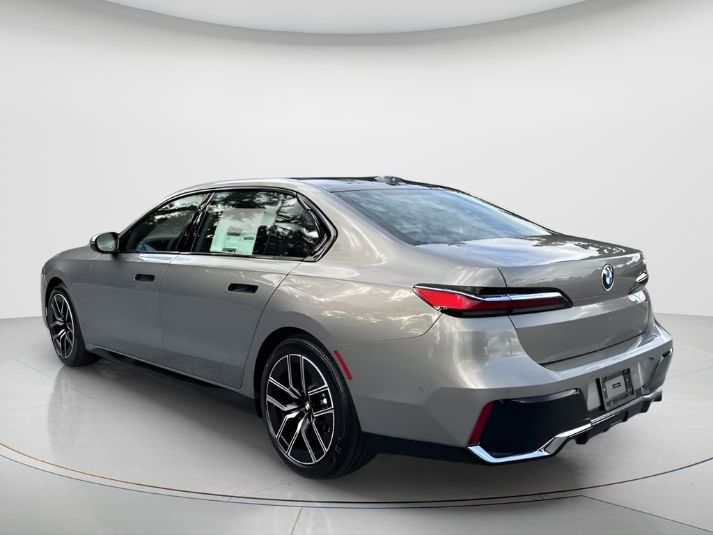 2026 BMW 7 Series 740i - Photo 11