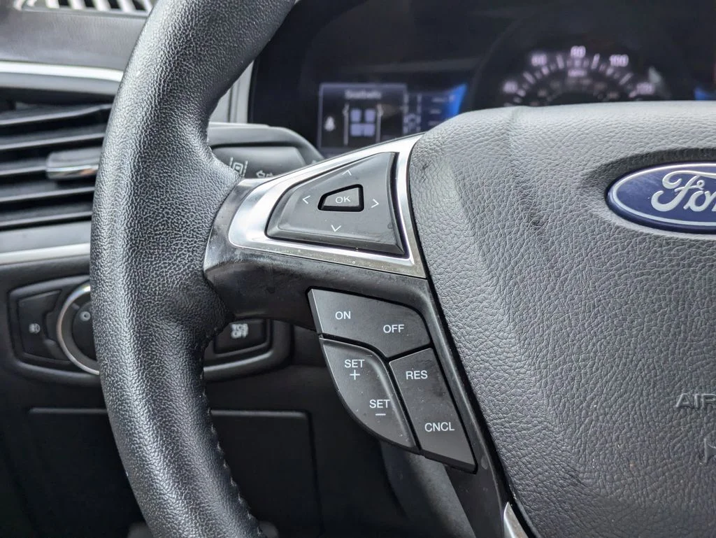 Certified Used 2024 Agate Black Metallic Ford SEL image 26