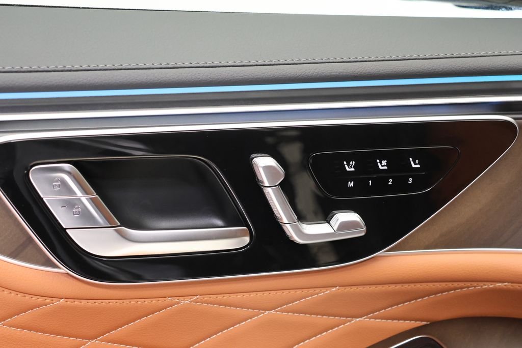 New 2027 Black Mercedes-Benz S 580 image 31