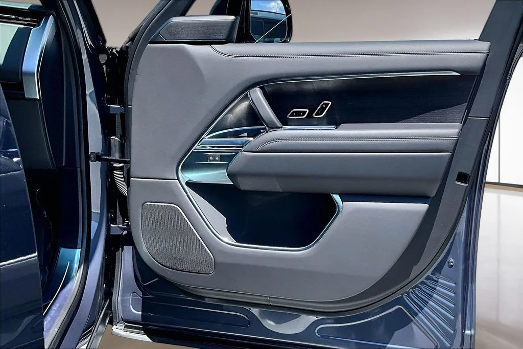 2026 Land Rover Range Rover SE - Photo 26