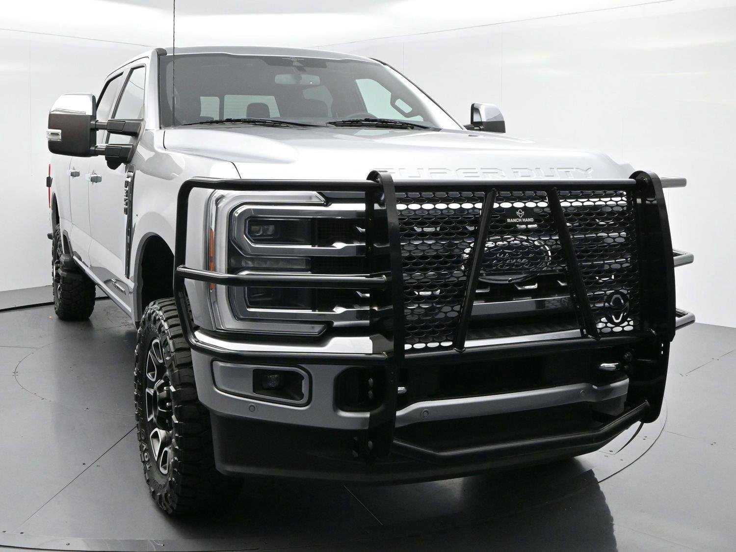 Used 2023 Iconic Silver Metallic Ford XL image 2