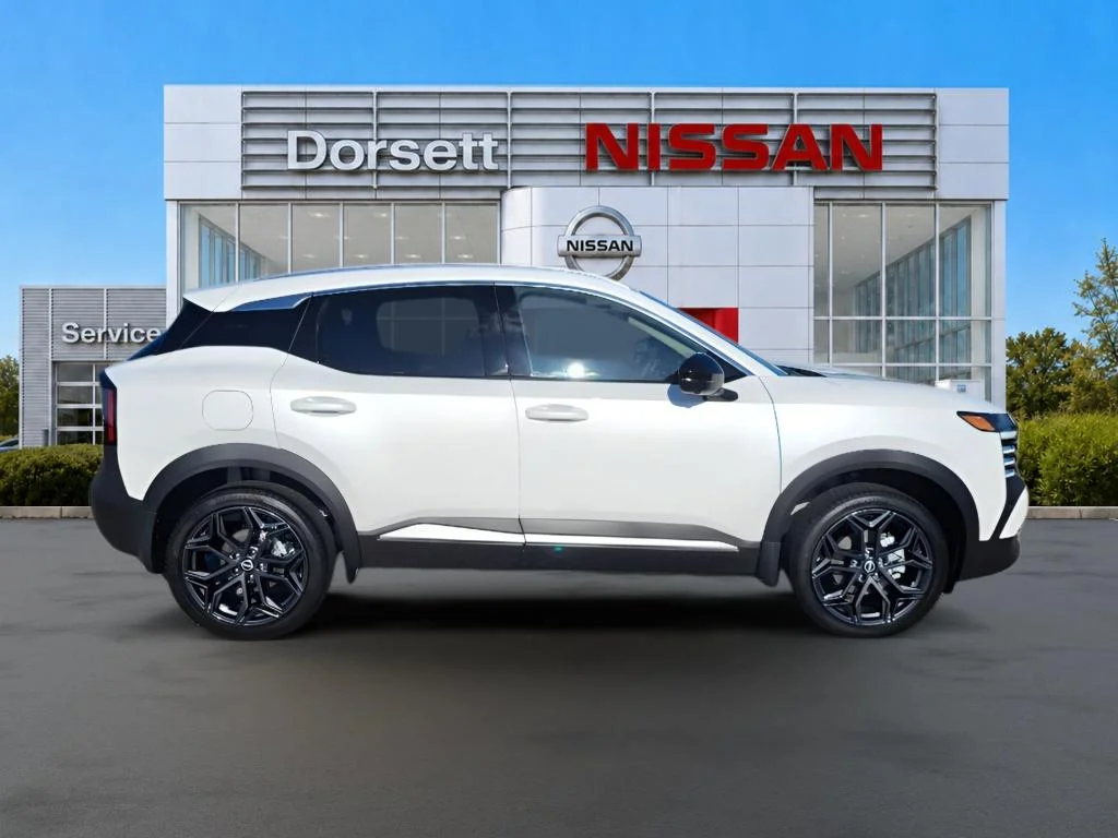 New 2026 Aspen White Tricoat Nissan SR image 5