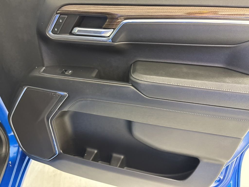 Used 2024 Blue Chevrolet LT image 15