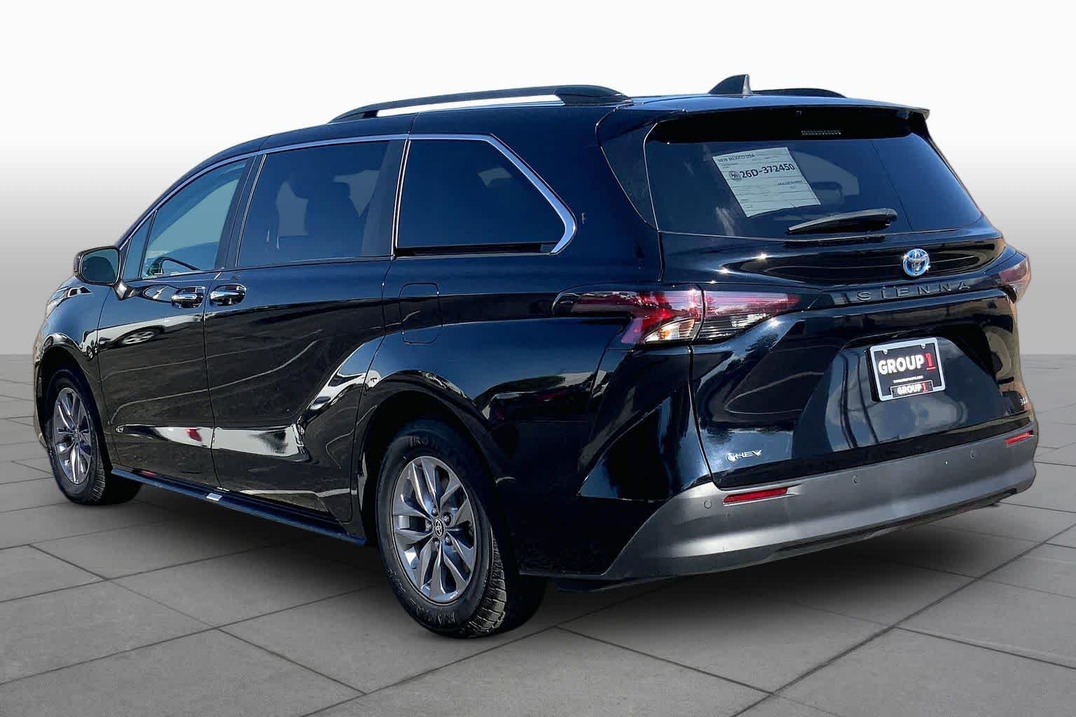 Used 2025 Midnight Black Metallic Toyota XLE image 11