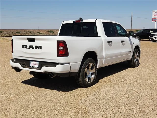 New 2026 PW7 Bright Whit Ram EXPRESS CREW CAB 4X2 5