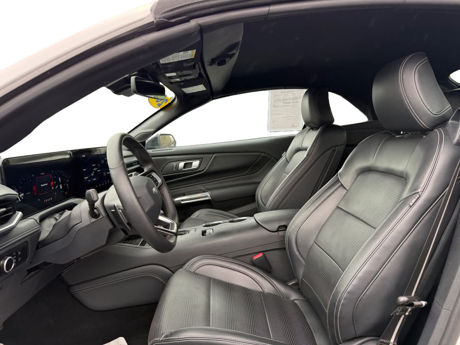 2024 Ford Mustang GT Premium - Photo 11