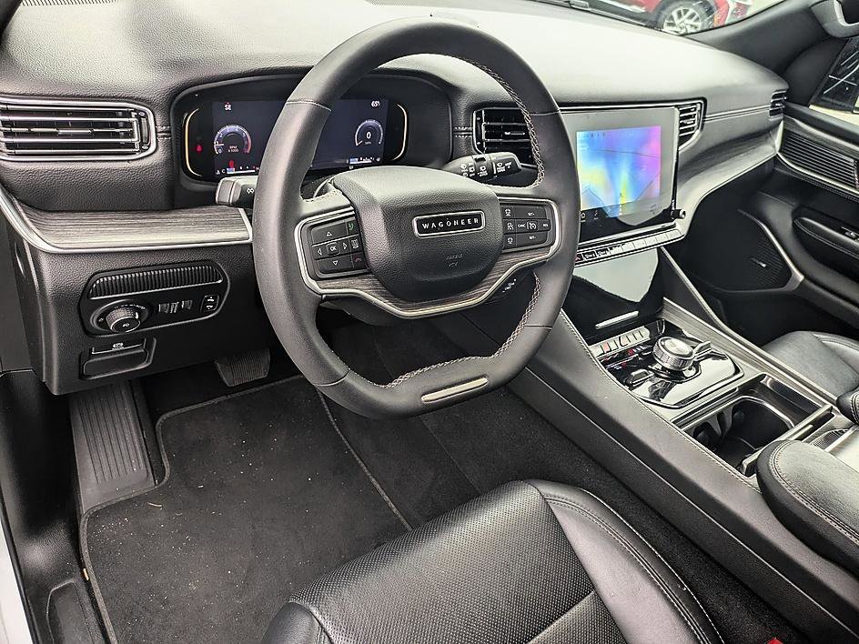 Used 2024 Bright White Clearcoat Jeep Series III image 12