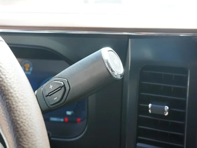 Used 2024 White Ford King Ranch image 31