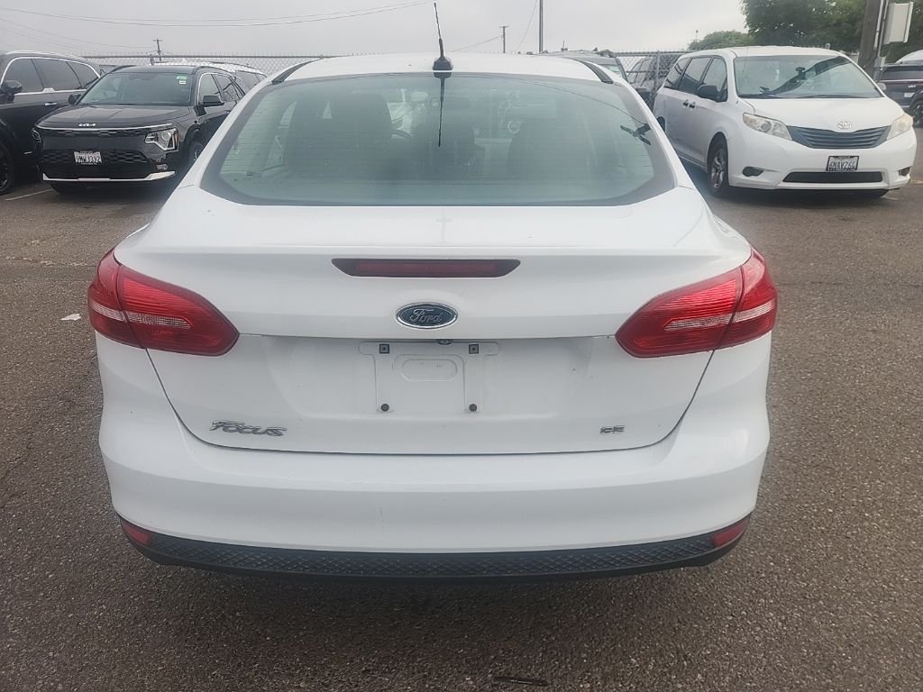Used 2018 White Ford SE image 11