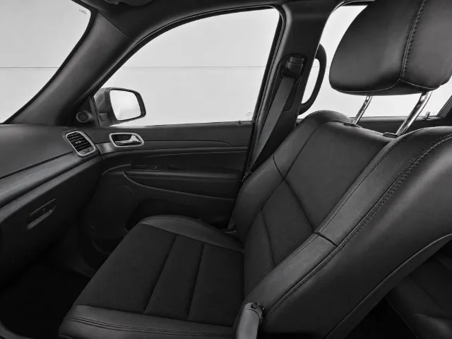 Used 2021 Granite Crystal Metallic Clearcoat Jeep Laredo X image 15
