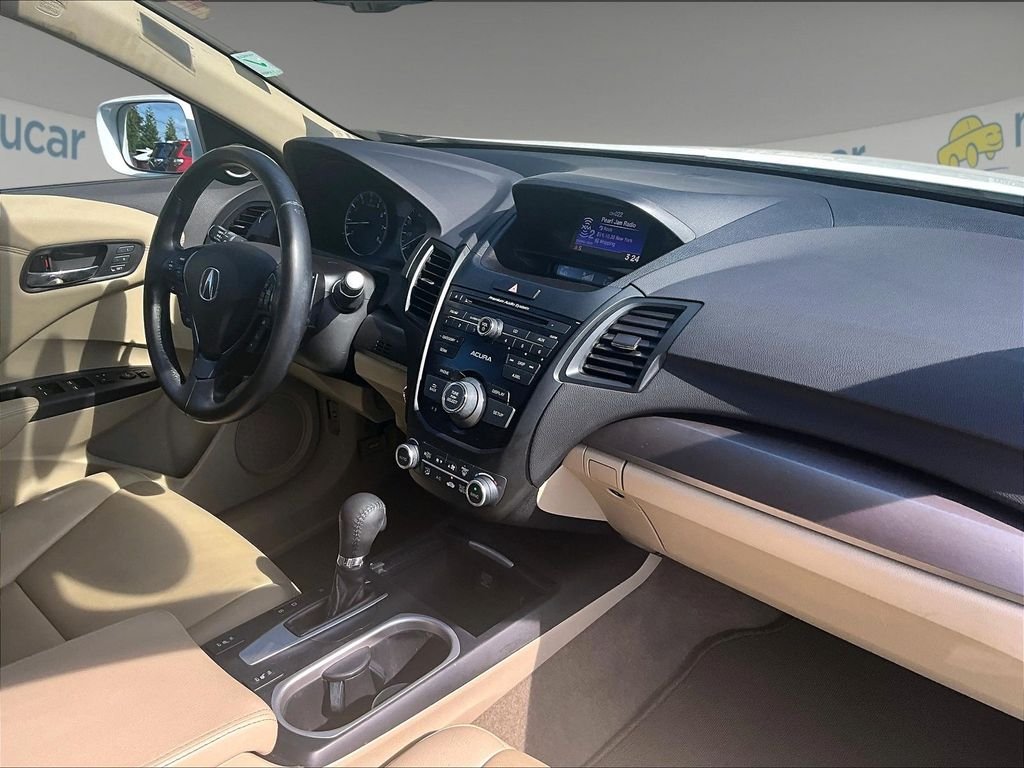 Used 2017 White Acura  image 14