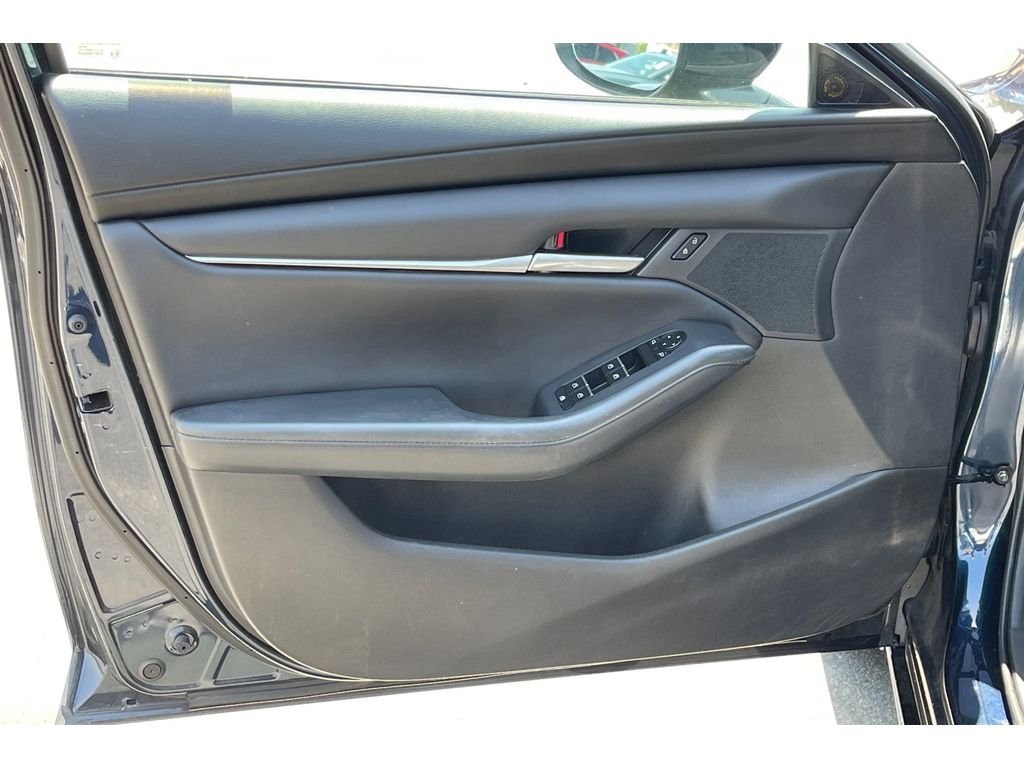 Certified Used 2023 Deep Crystal Blue Mica Mazda Select image 12