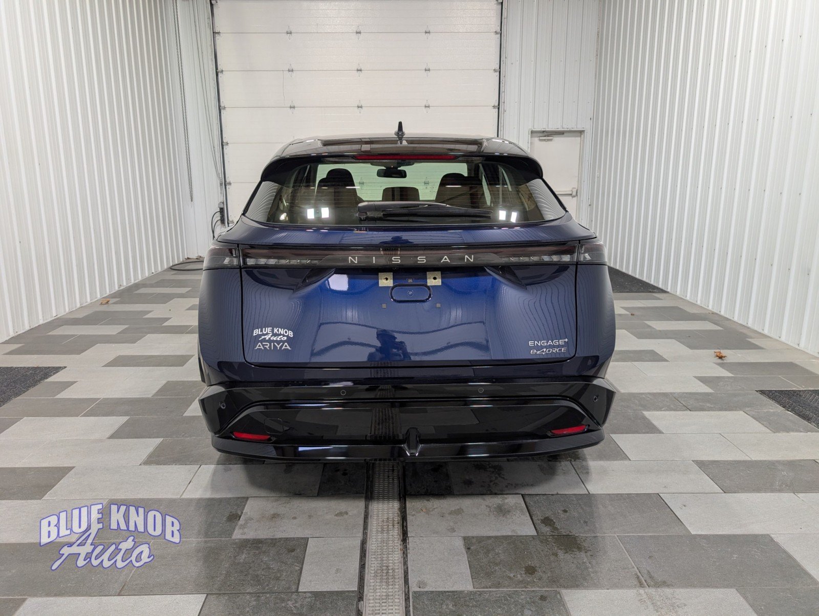 2024 Nissan ARIYA Engage photo 3