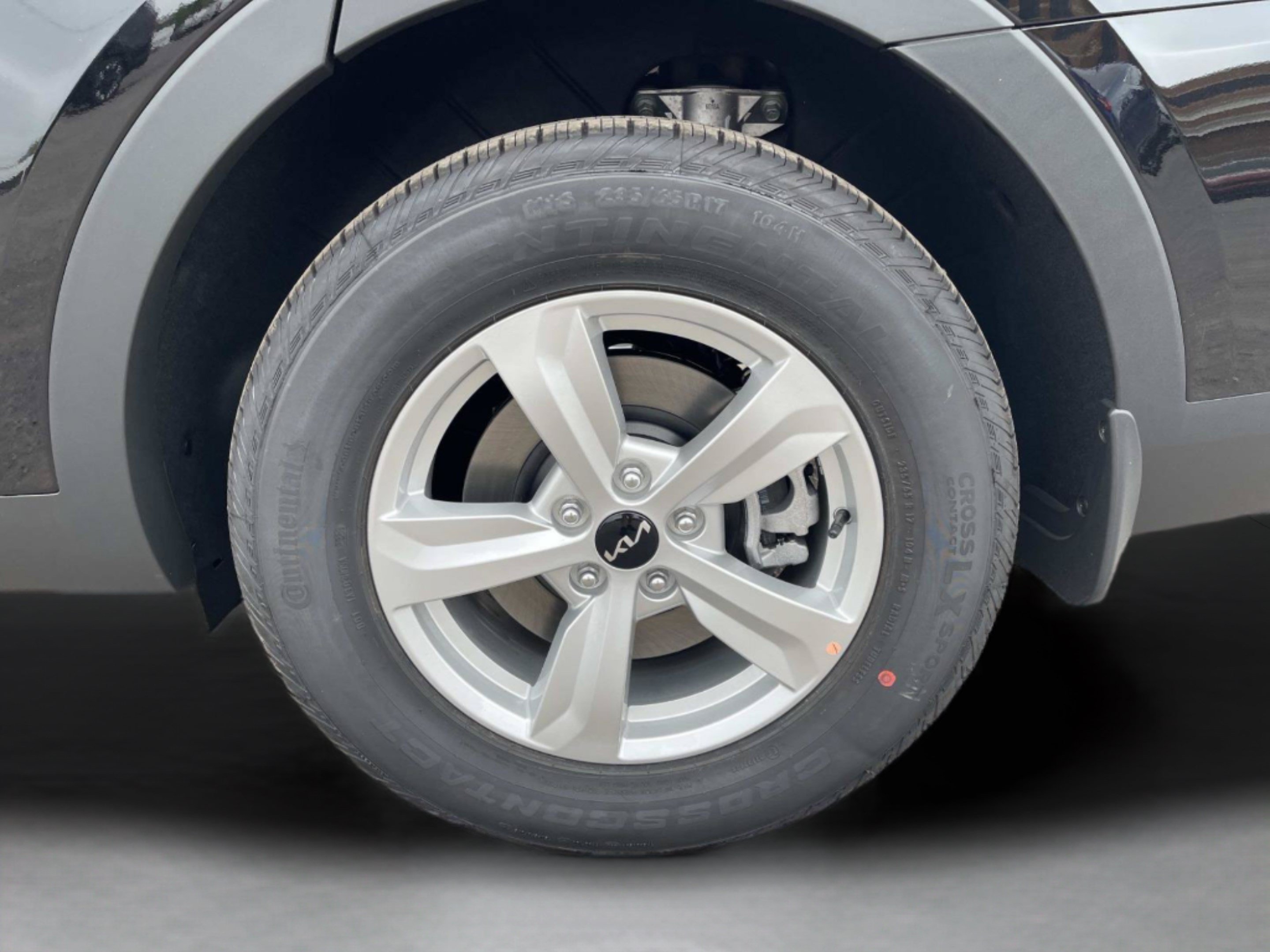 New 2026 Ebony Black Kia LX image 34