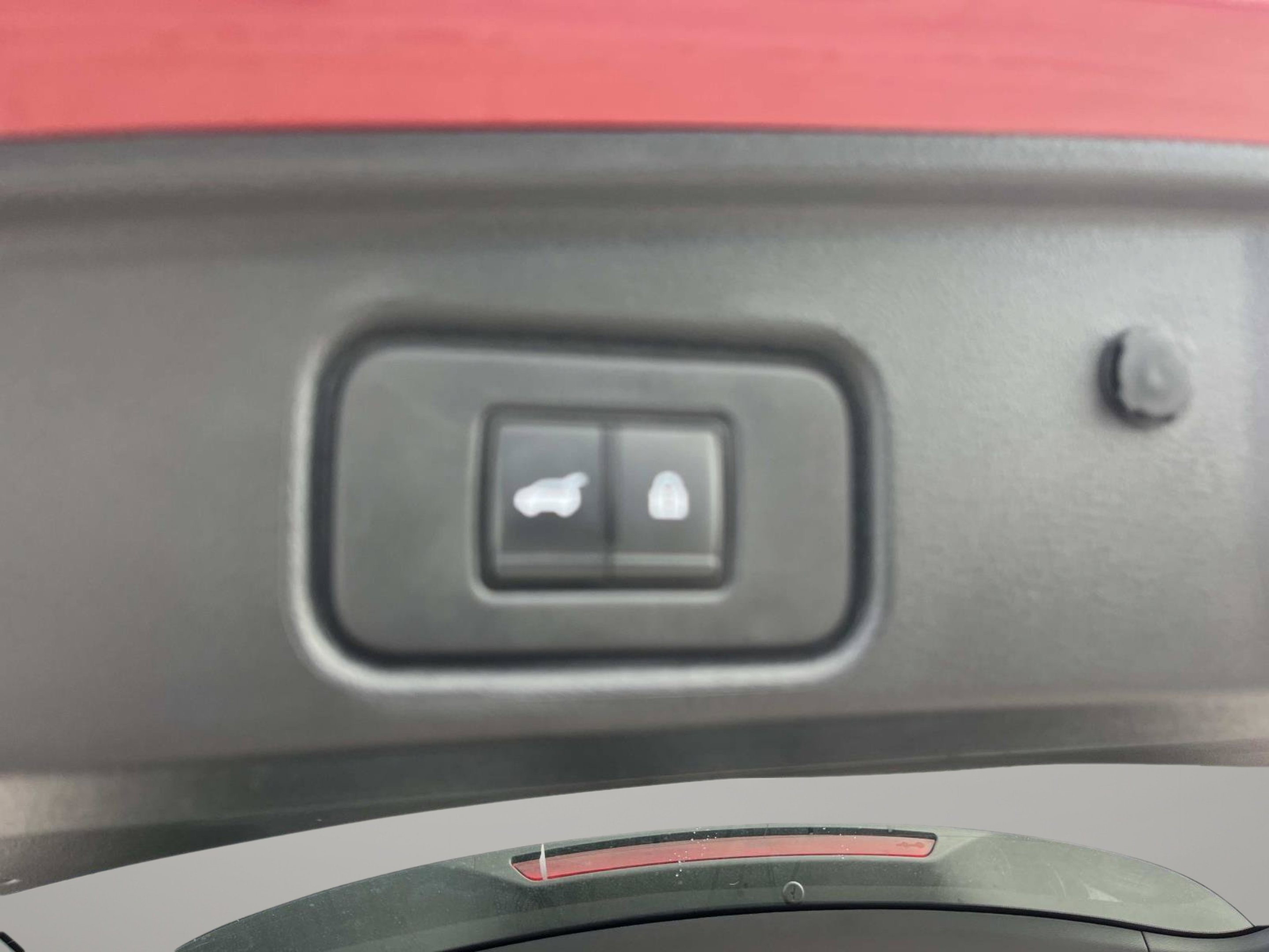Used 2023 Scarlet Ember Tintcoat/Super Black Nissan SL image 10