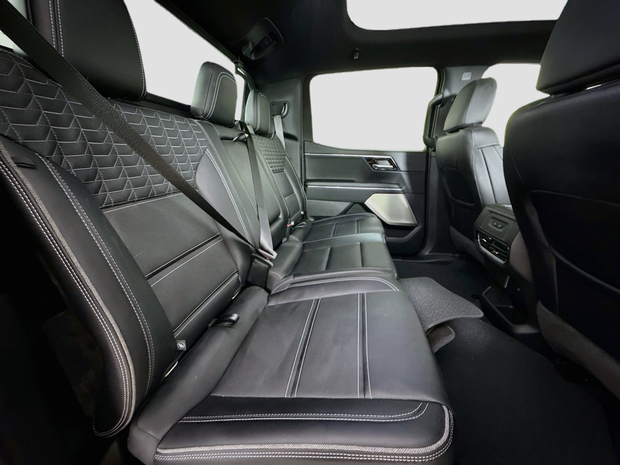 Used 2025 Summit White GMC Max Range Denali image 30