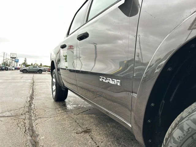 New 2026 Granite Crystal Metallic Clear-Coat Exterior Paint RAM Big Horn/Lone Star image 15