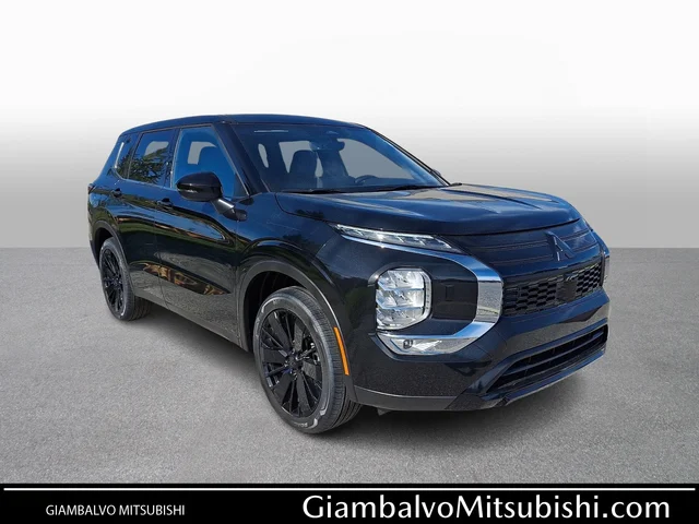 2026 Mitsubishi Outlander LE