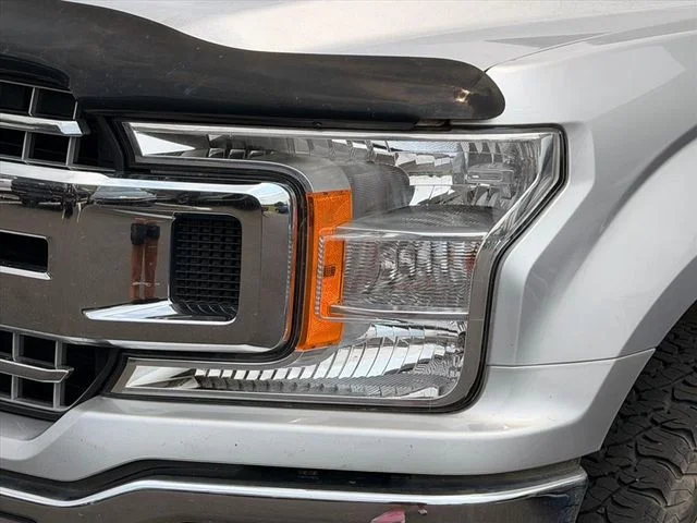 Used 2018 Silver Ford XLT image 23
