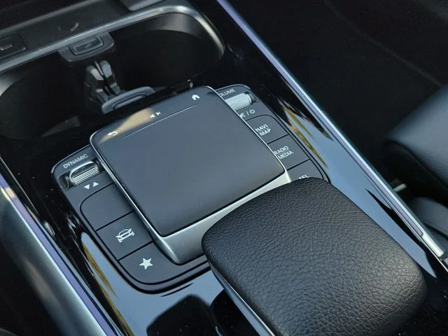 Used 2023 Gray Mercedes-Benz GLA 250 image 26