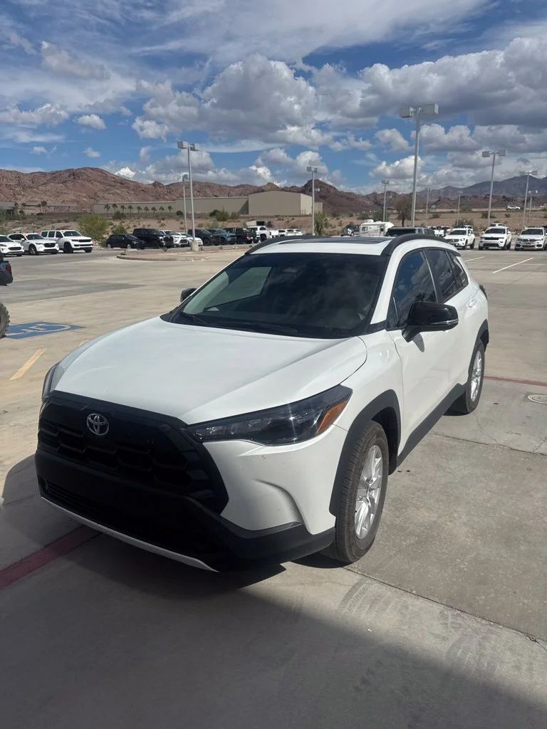 2026 Toyota Corolla Cross LE