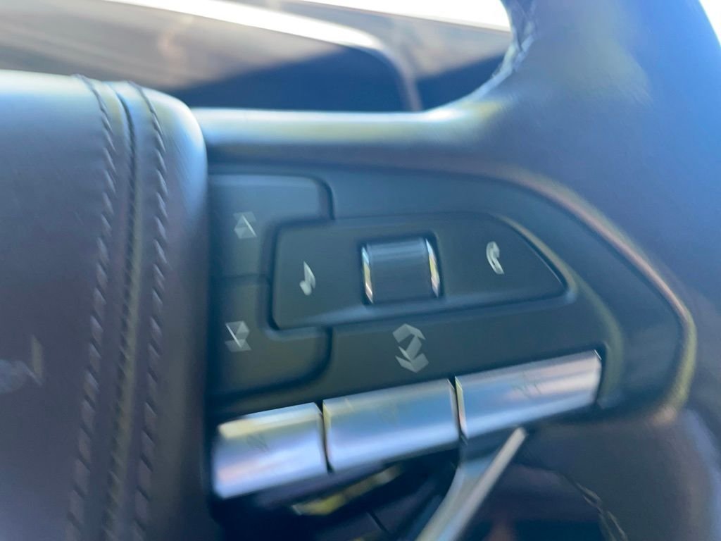 Used 2022 Black Cadillac Sport Platinum image 12