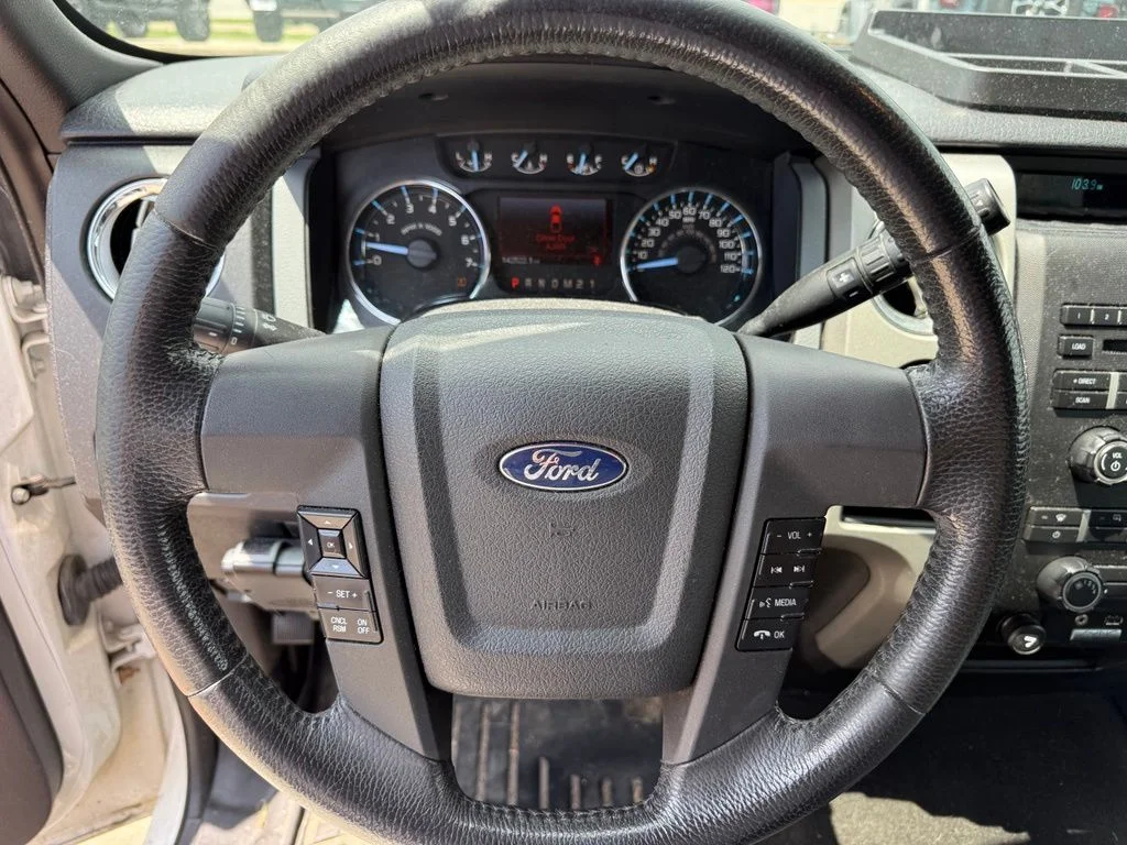Used 2011 Silver Ford XLT image 15