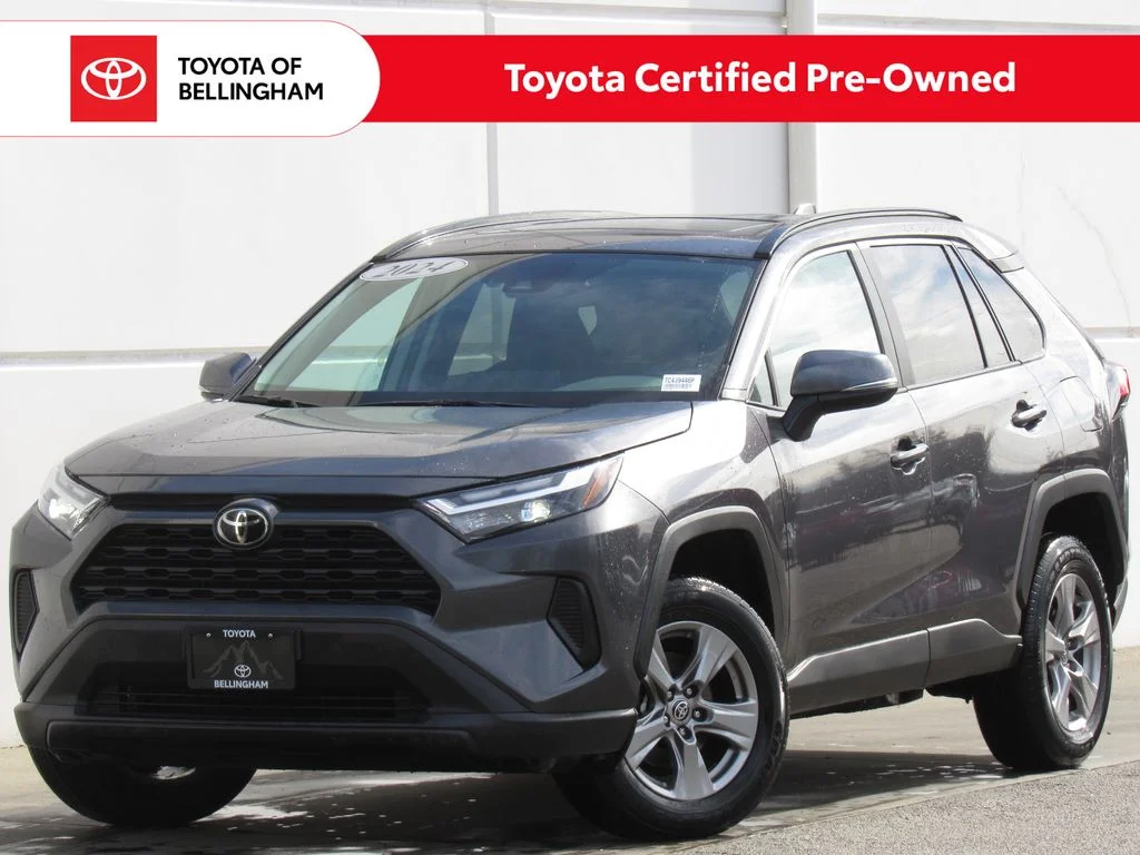 2024 Toyota RAV4 XLE AWD's photo