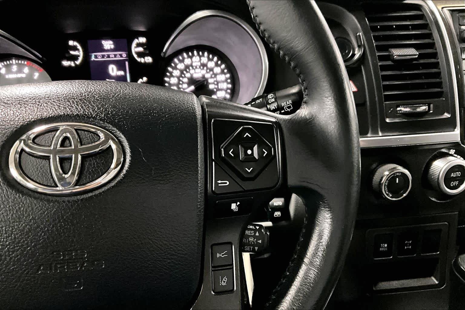 Used 2018 Midnight Black Metallic Toyota Limited image 24
