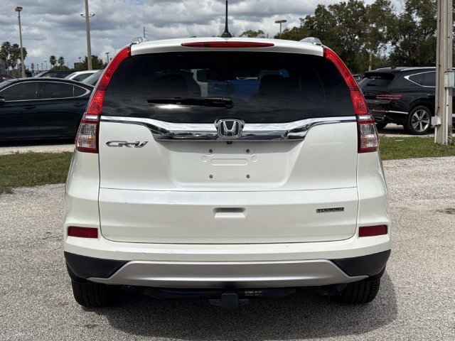 Used 2016  Honda Touring image 4
