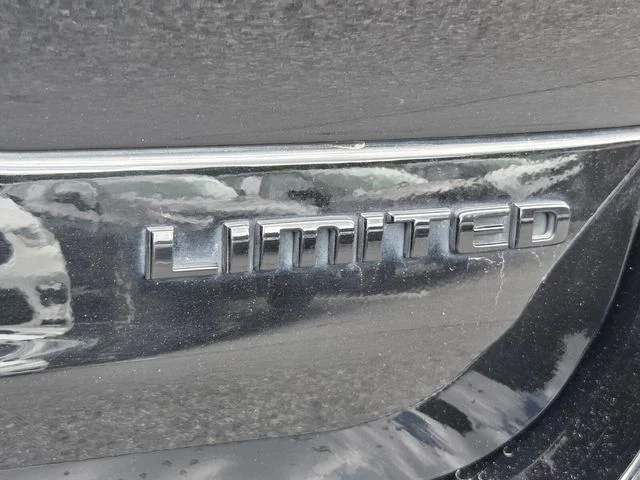 Used 2024 Black Jeep Limited image 34