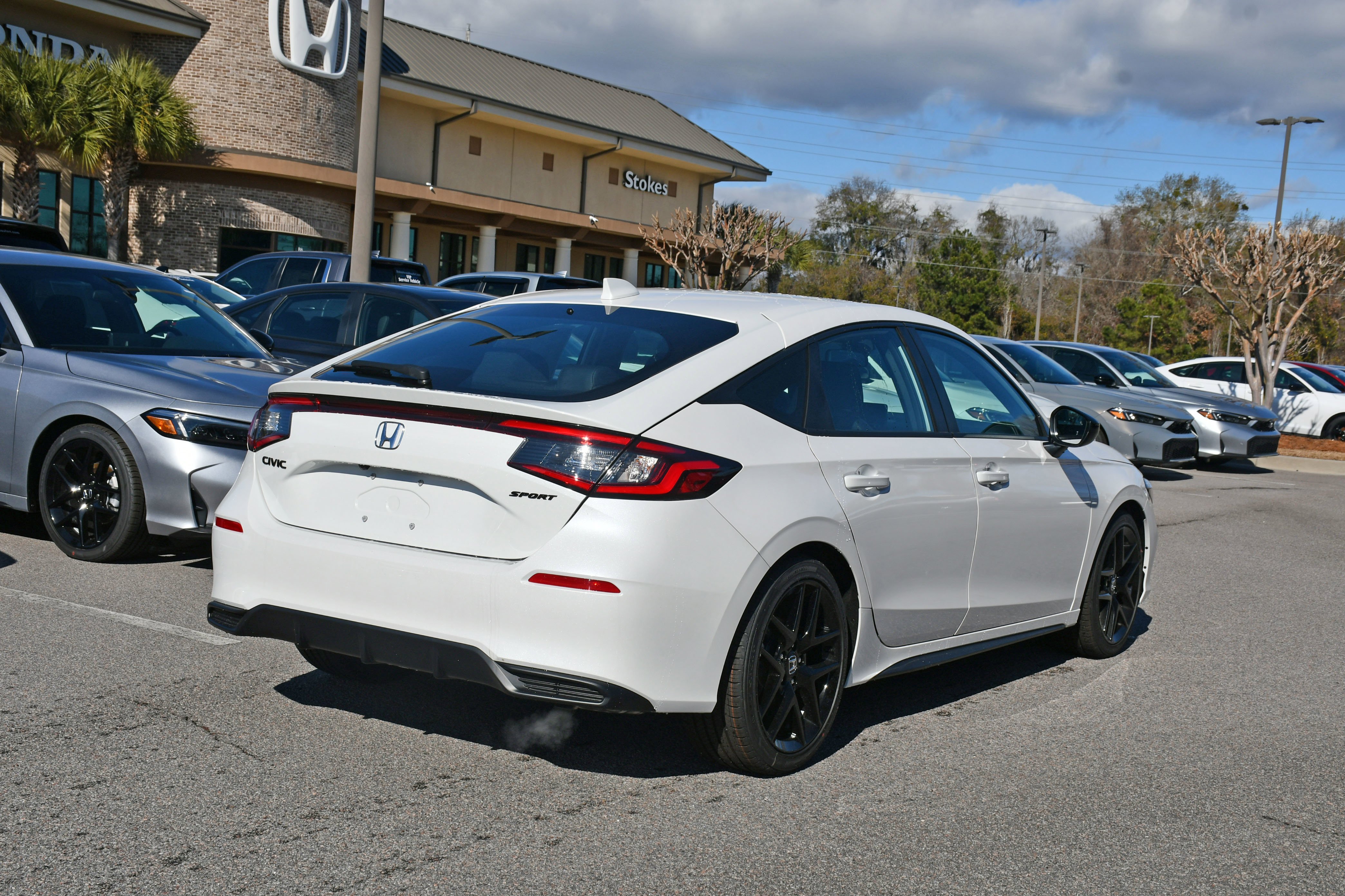 2026 Honda Civic Hatchback Sport - Photo 2