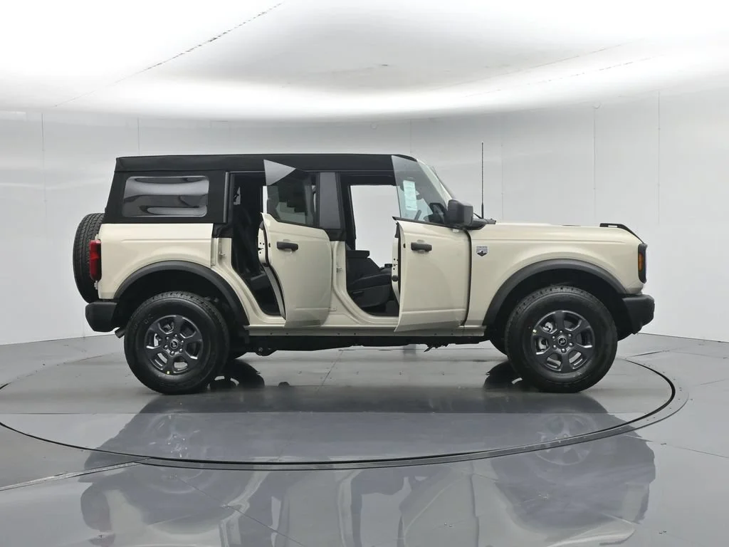 New 2026 Desert Sand Ford Big Bend image 32