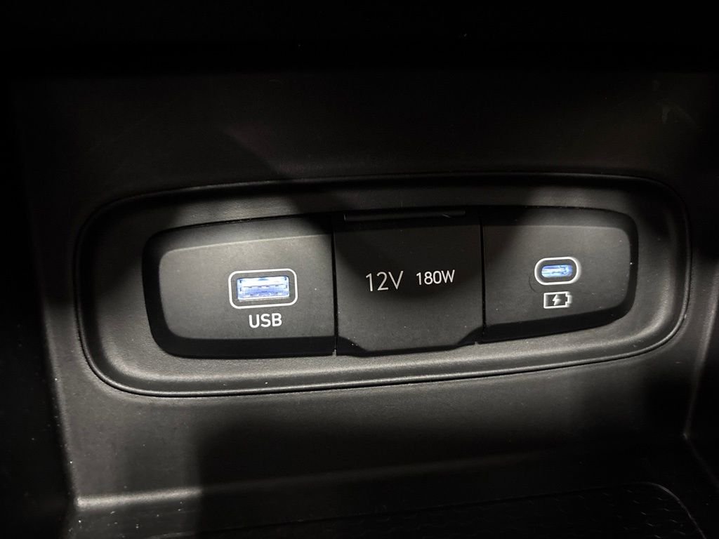Certified Used 2023 Black Hyundai SEL image 19