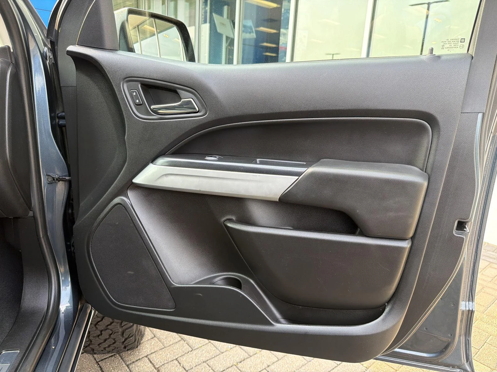 Used 2019 SHADOW GRAY METALLIC Chevrolet 4WD ZR2 image 30