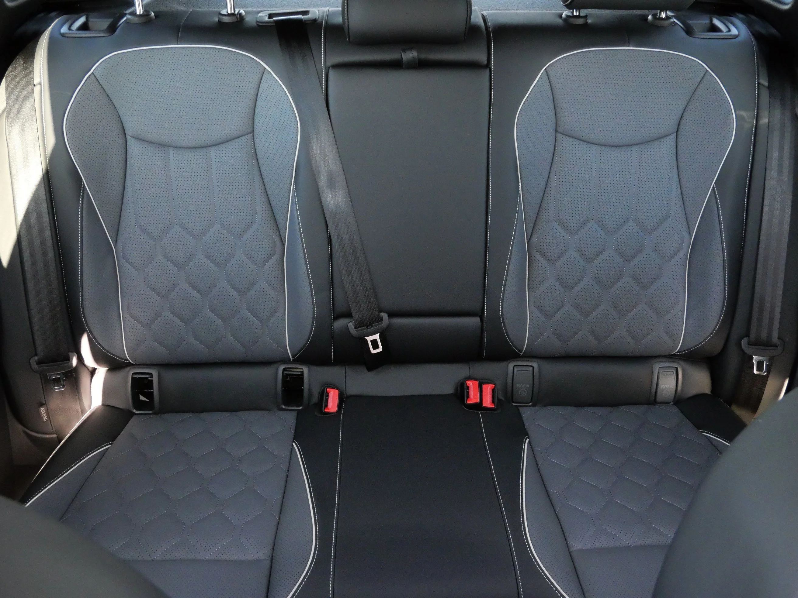 Used 2025 Deep Black Pearl Volkswagen SEL R-Line image 13