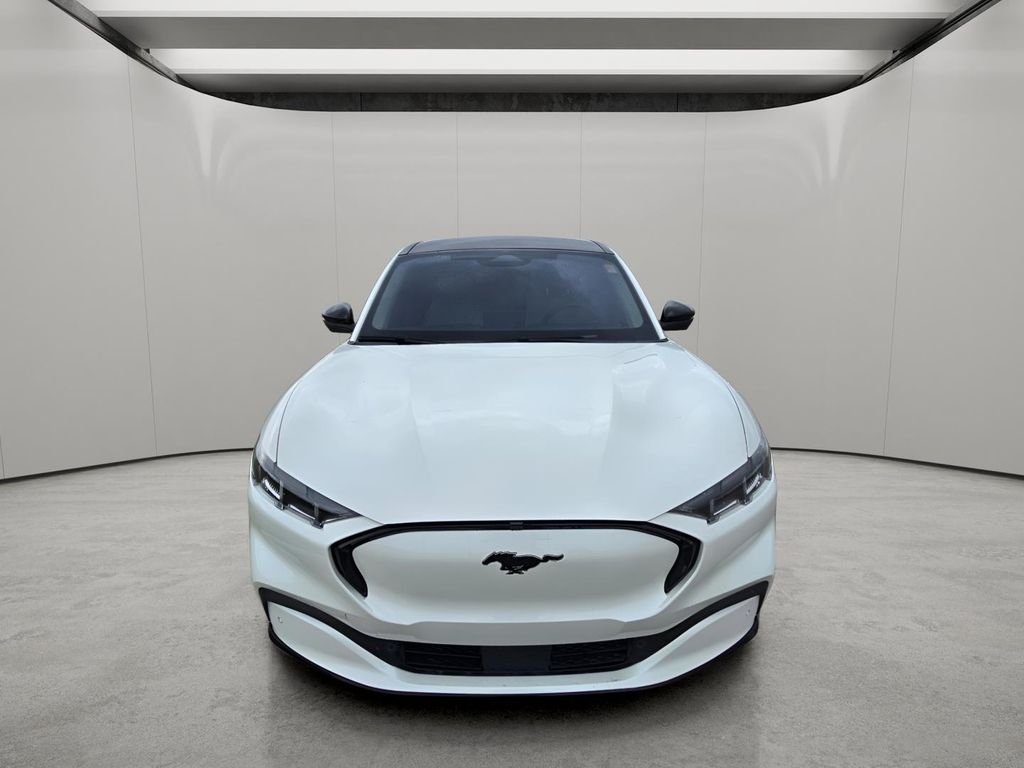 Used 2024 Star White Metallic Tri-Coat Ford Premium image 8