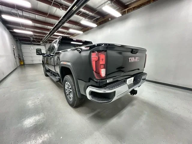 2025 GMC Sierra 2500HD SLE - Photo 6