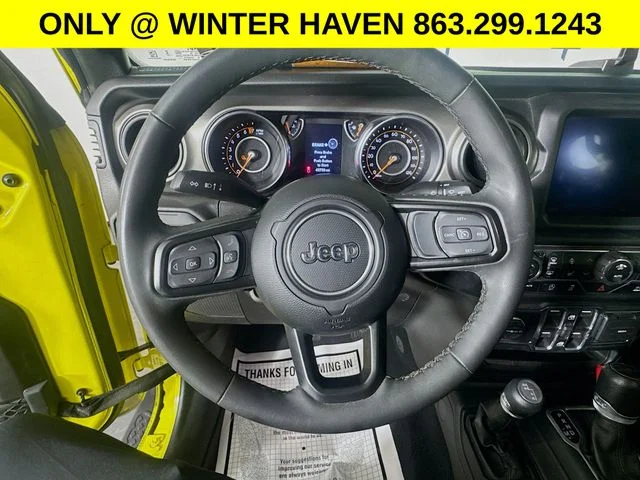 Used 2023  Jeep Sport S image 11