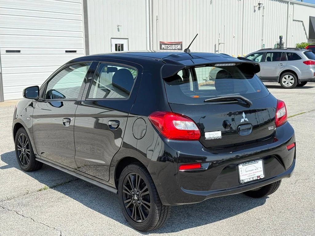 Used 2020  Mitsubishi LE image 5