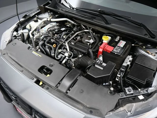 Used 2023 Gray Nissan SR image 12